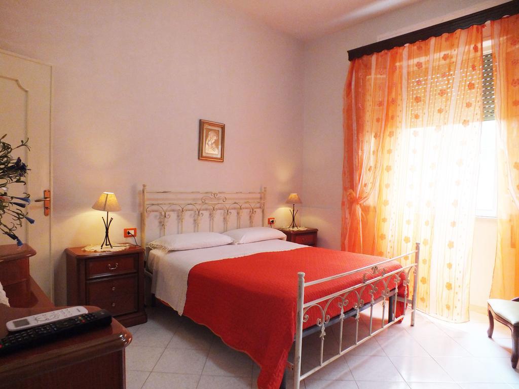 Bed and Breakfast Zia Pia à Locogrande Extérieur photo