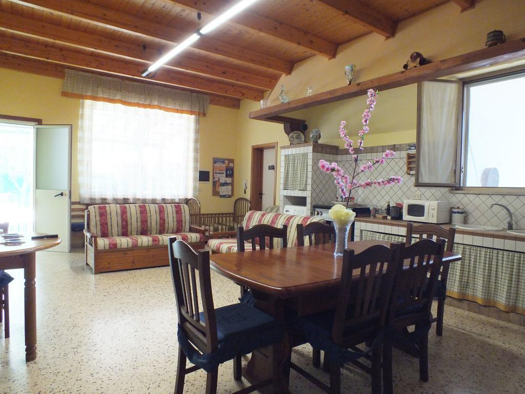 Bed and Breakfast Zia Pia à Locogrande Extérieur photo